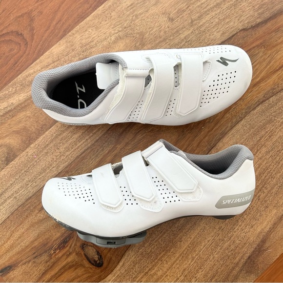 Specialized Torch 1.0 women’s clip in road cycling shoes - Picture 1 of 12